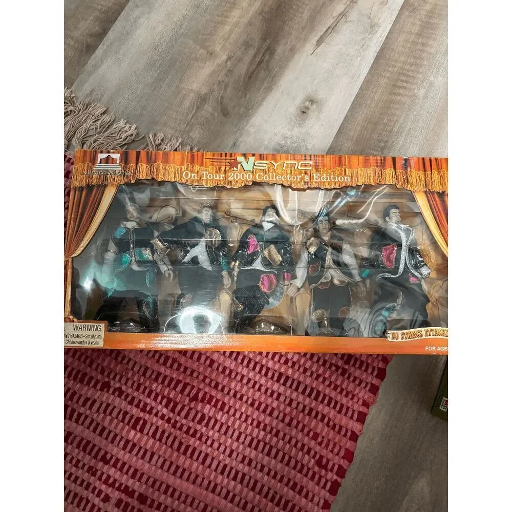 New NSYNC On Tour 2000 Collector's Edition Marionettes Set of 5